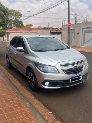 CHEVROLET ONIX 1.4 MPFI LT 8V FLEX 4P MANUAL